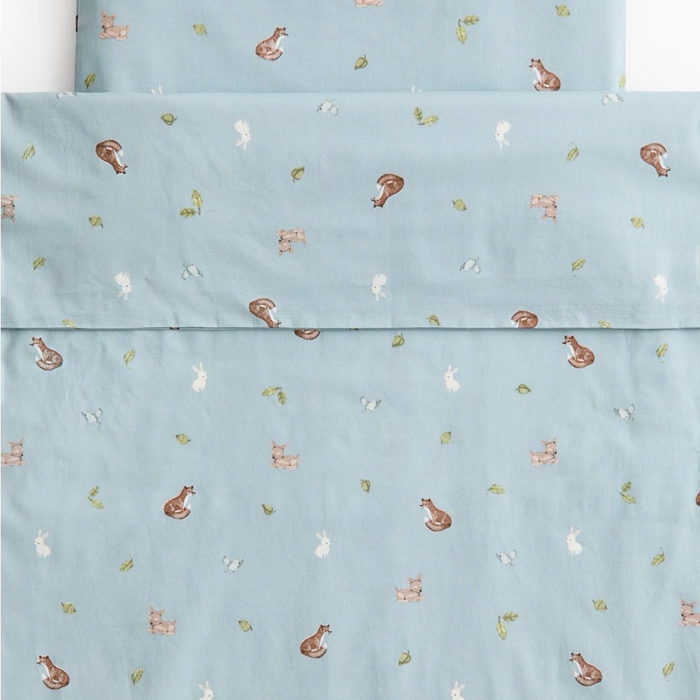 ISO: H&M Crib Duvet Set